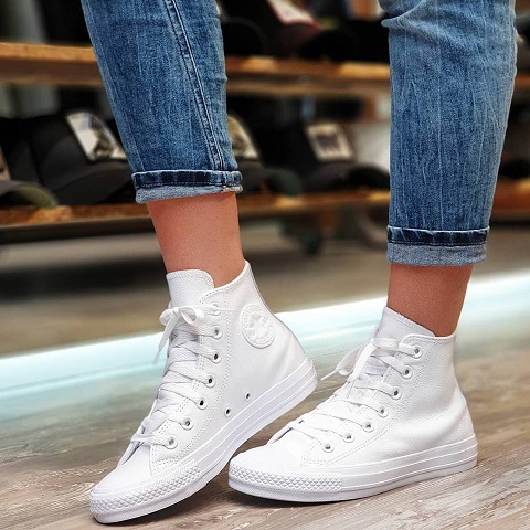 נעלי אולסטאר עור לבן גבוה נשים | Converse Leather Mono White